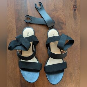 Coal Adriana Sandal - no flat cap